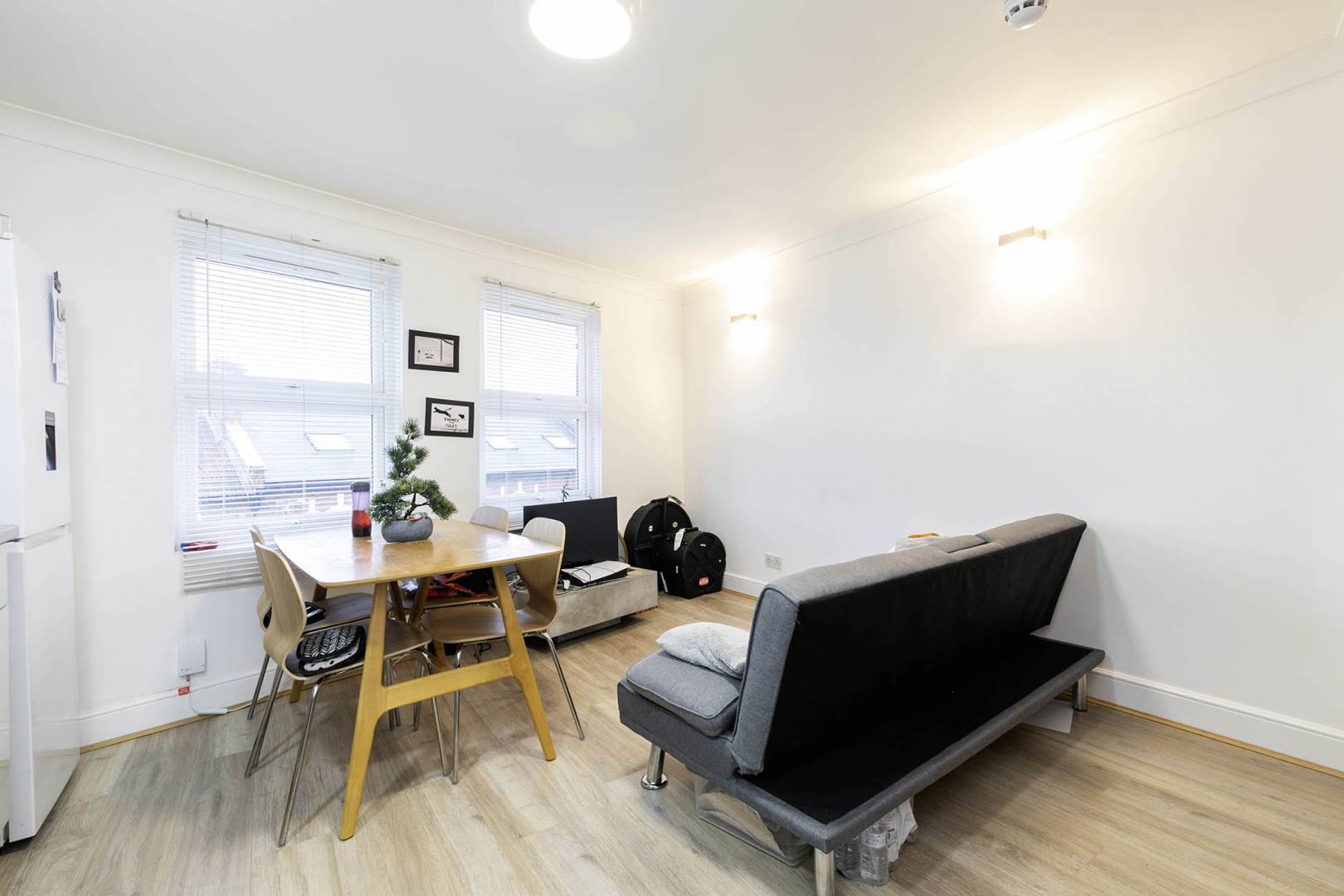 Recently Refurbished Apartment High Road, Willesden Green (£150 towards your moving cost)
